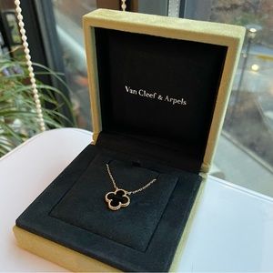 Van Cleef & Arpels Vintage Alhambra Pendant - Onyx